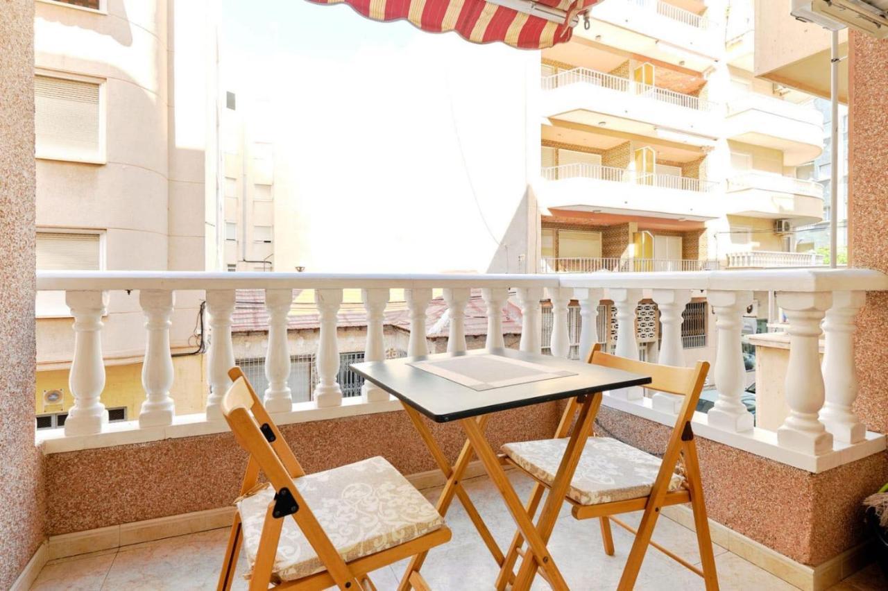 Torrevieja Playa Del Cura - 140 M To The Beach. Exterior photo
